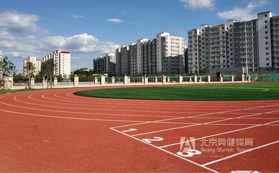 全塑型塑膠跑道施工工藝