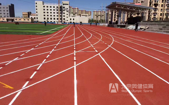 塑膠跑道畫(huà)線