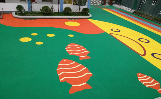 幼兒園塑膠地面價(jià)格通常是有厚度，規(guī)格，面積等向個方面所決定