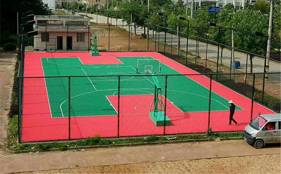 標(biāo)準(zhǔn)籃球場(chǎng)圖片