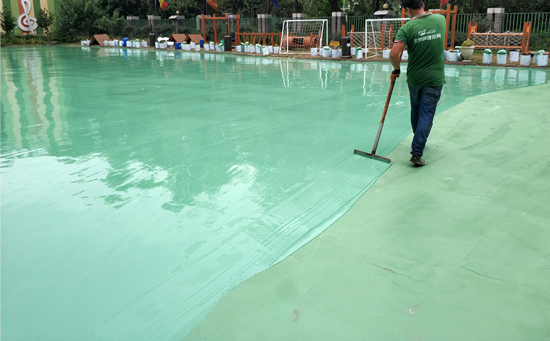 新標準硅pu籃球場從施工到使用需要多久