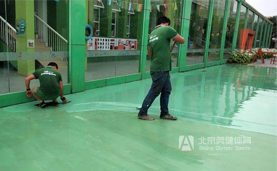 幼兒園塑膠活動(dòng)場地鋪裝